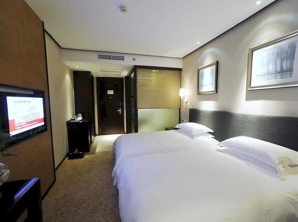 Byland World Hotel Yiwu  Dış mekan fotoğraf